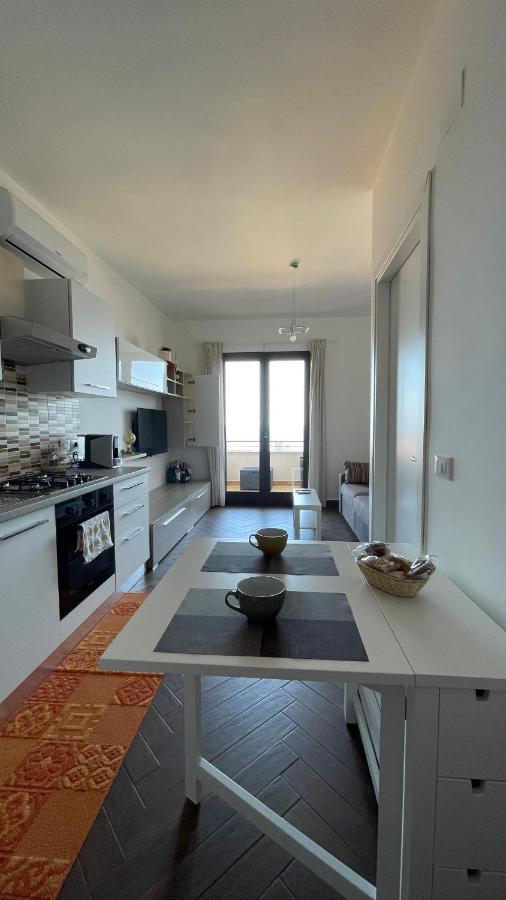 Baia Aurora Villa Летояни Екстериор снимка