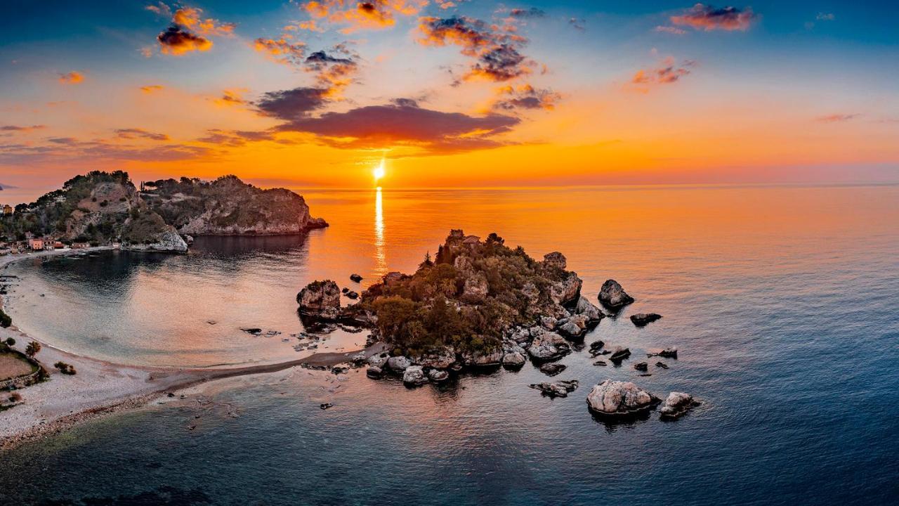Baia Aurora Villa Летояни Екстериор снимка