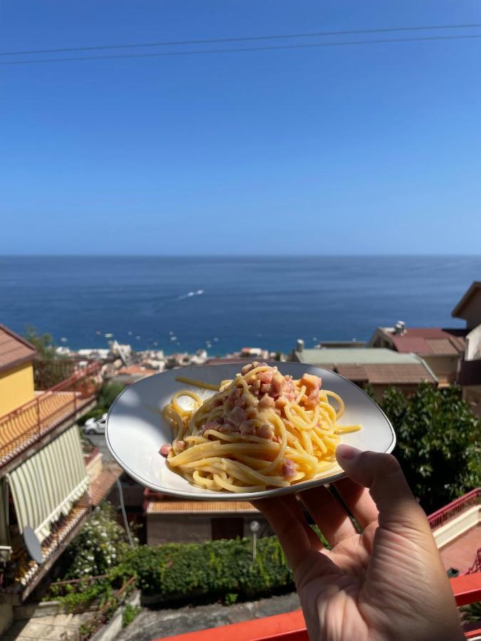 Baia Aurora Villa Летояни Екстериор снимка